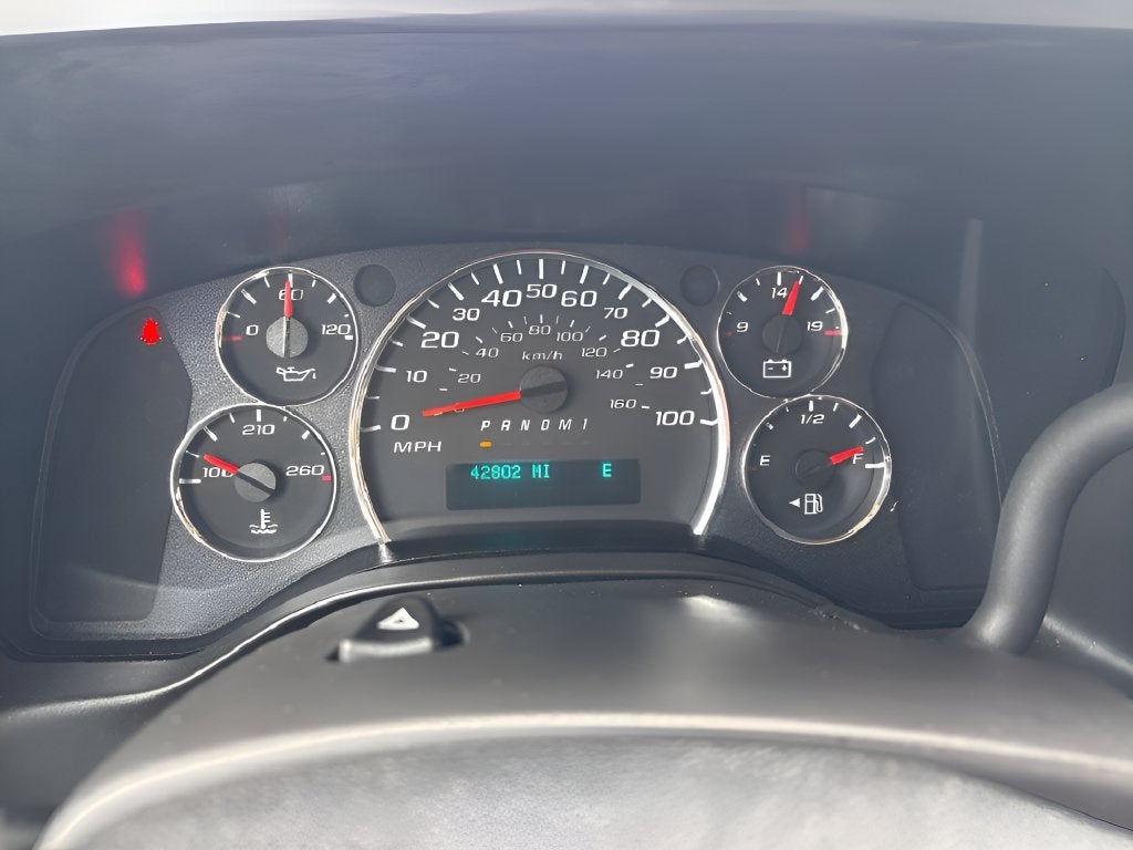 2023 Chevrolet Express Passenger 3500 1LS