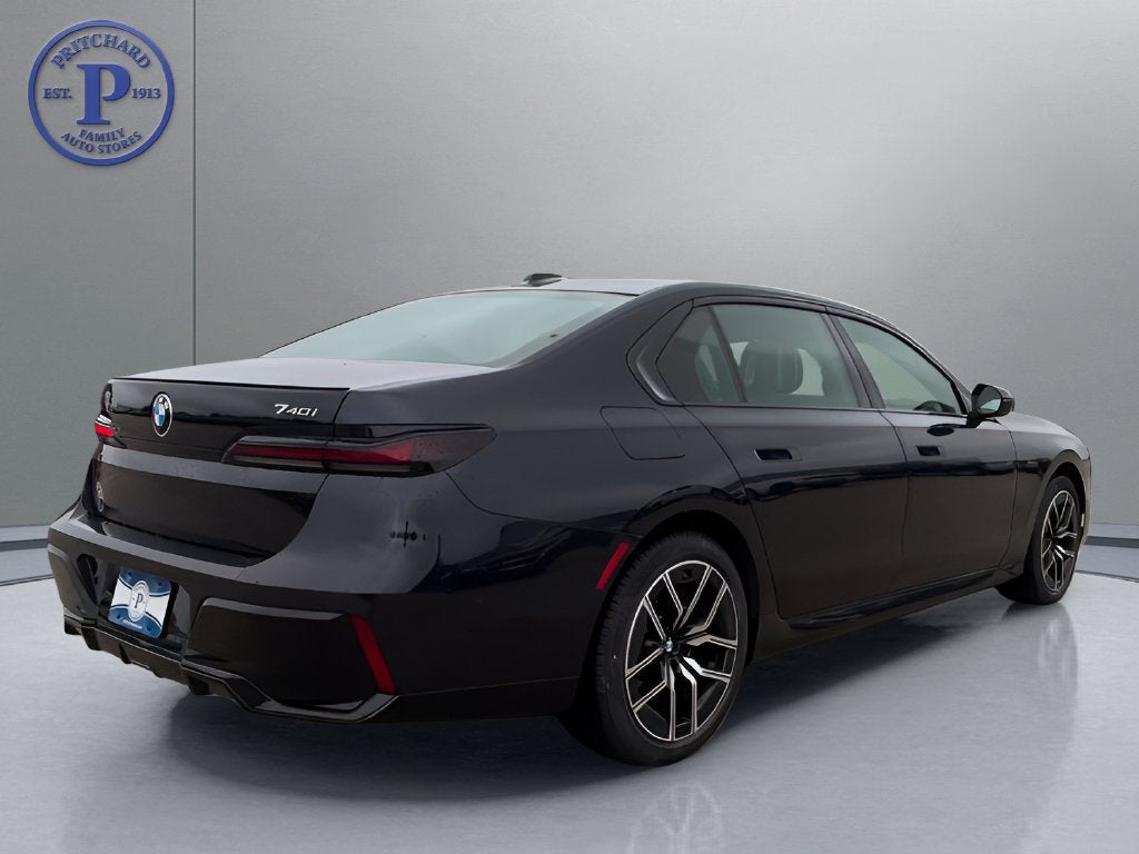2026 BMW 7 Series 740i xDrive