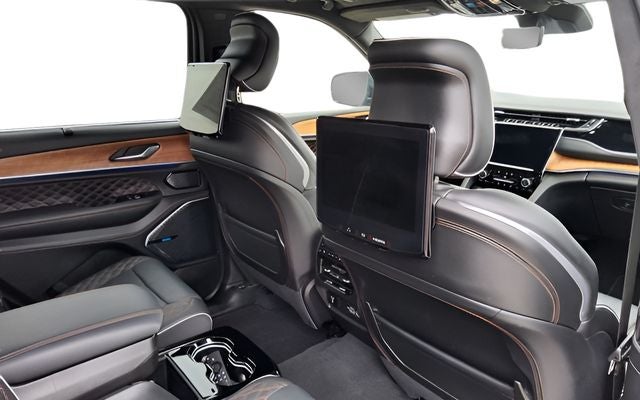 2025 Jeep Grand Cherokee L Summit