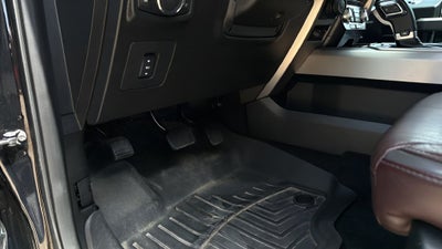 2017 Ford F-150 Platinum