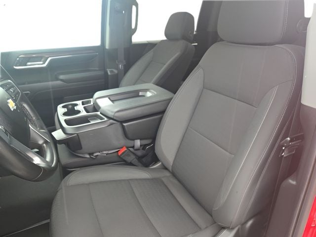 2024 Chevrolet Silverado 1500 LT LT1