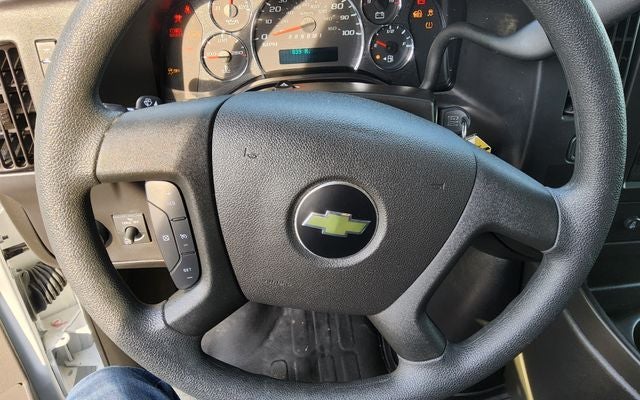 2024 Chevrolet Express 2500 Work Van Cargo