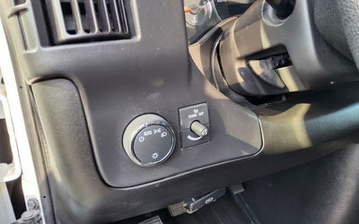 2024 Chevrolet Express 2500 Work Van Cargo