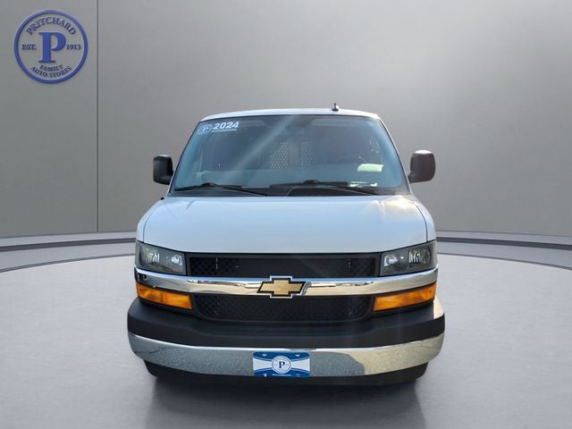 2024 Chevrolet Express 2500 Work Van Cargo
