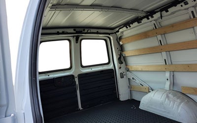 2024 Chevrolet Express 2500 Work Van Cargo