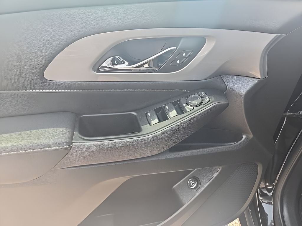 2024 Chevrolet Traverse Limited LT Leather