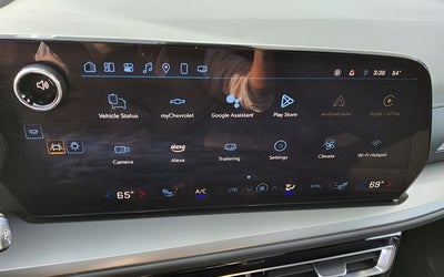 2025 Chevrolet Traverse LT 2LT