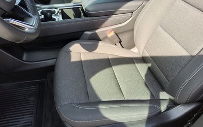 2025 Chevrolet Traverse LT 2LT