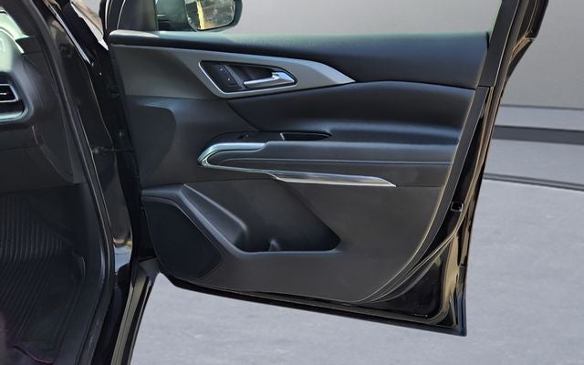 2025 Chevrolet Traverse LT 2LT