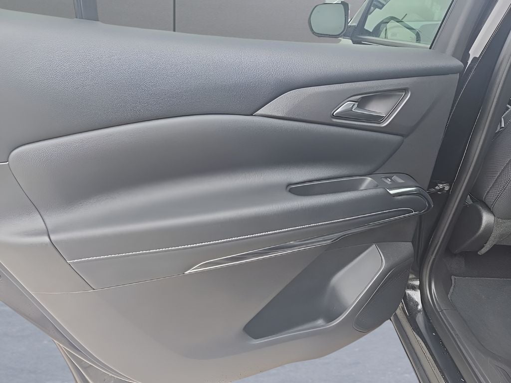 2025 Chevrolet Traverse LT 2LT