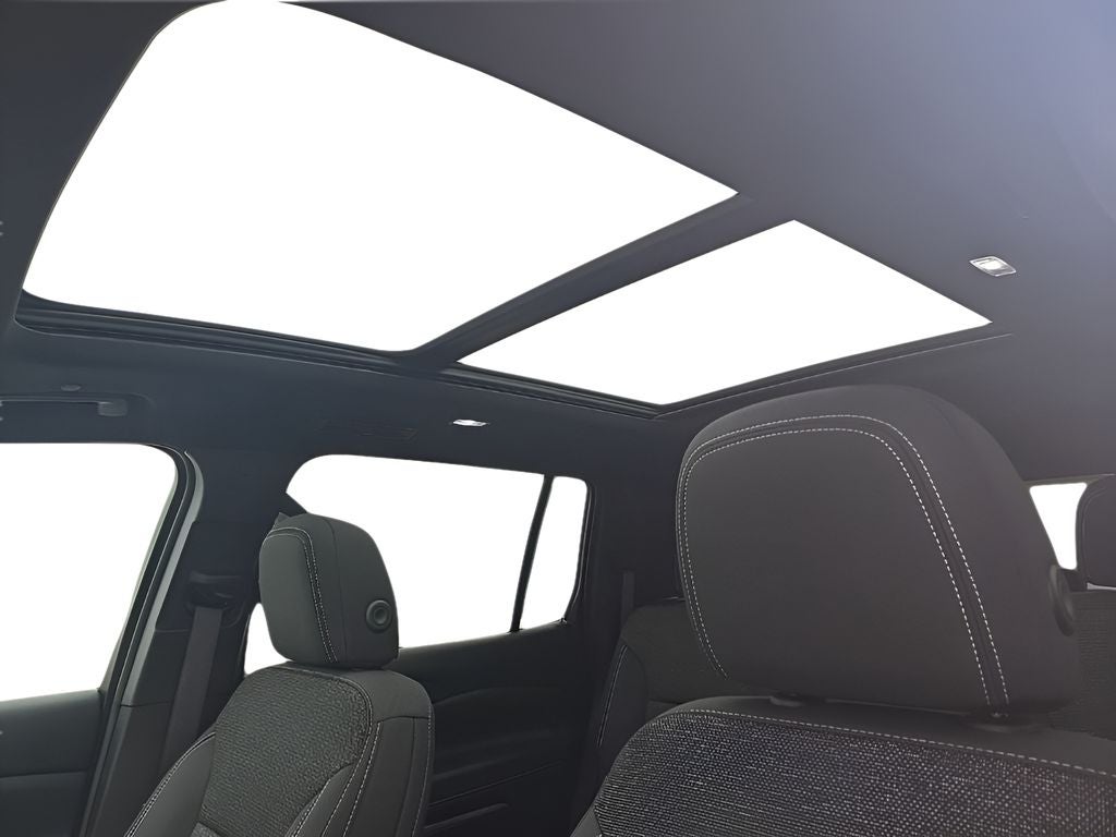 2025 Chevrolet Traverse LT 2LT