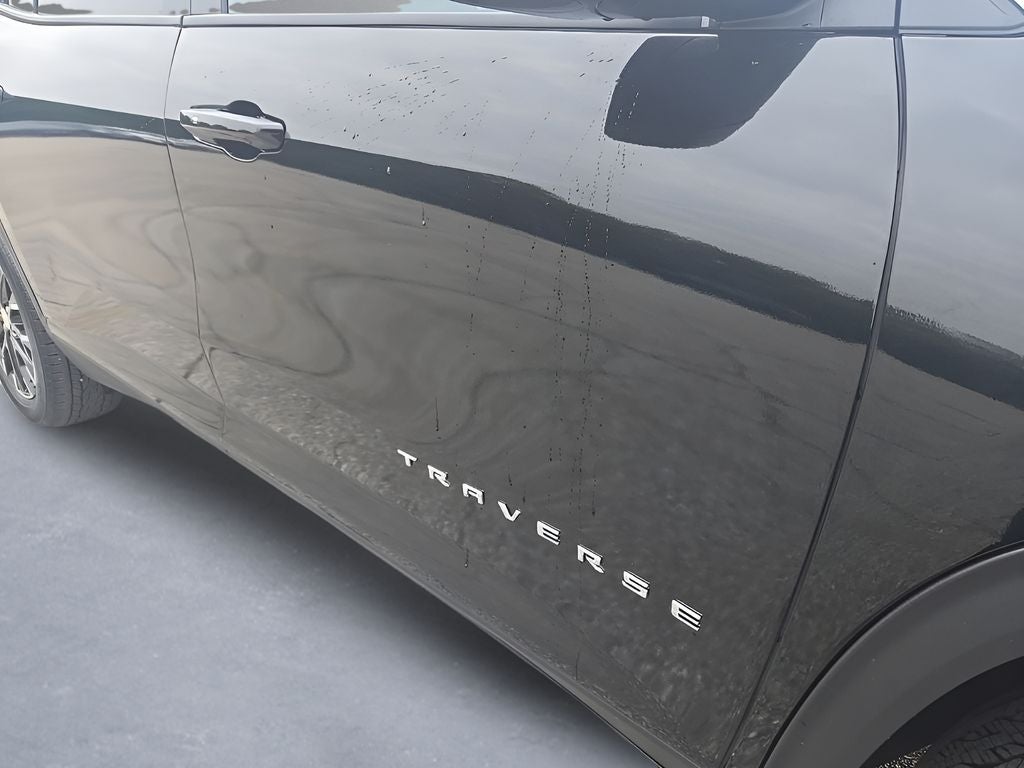 2025 Chevrolet Traverse LT 2LT