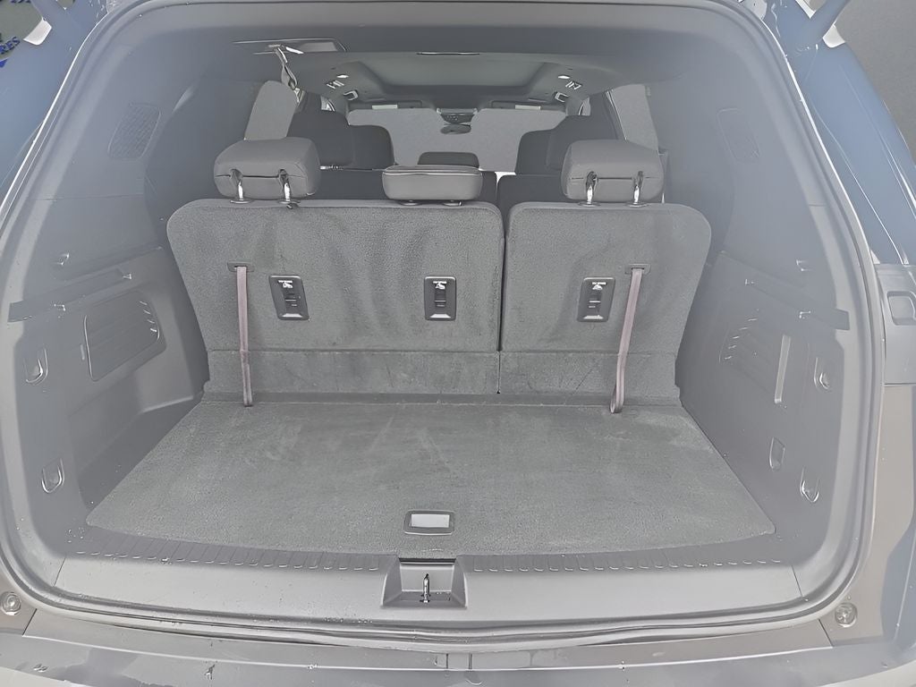 2025 Chevrolet Traverse LT 2LT