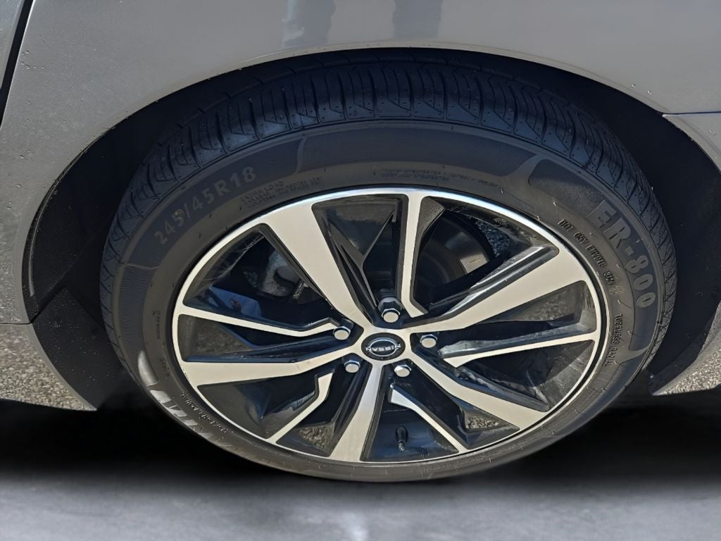 2023 Nissan Maxima SV