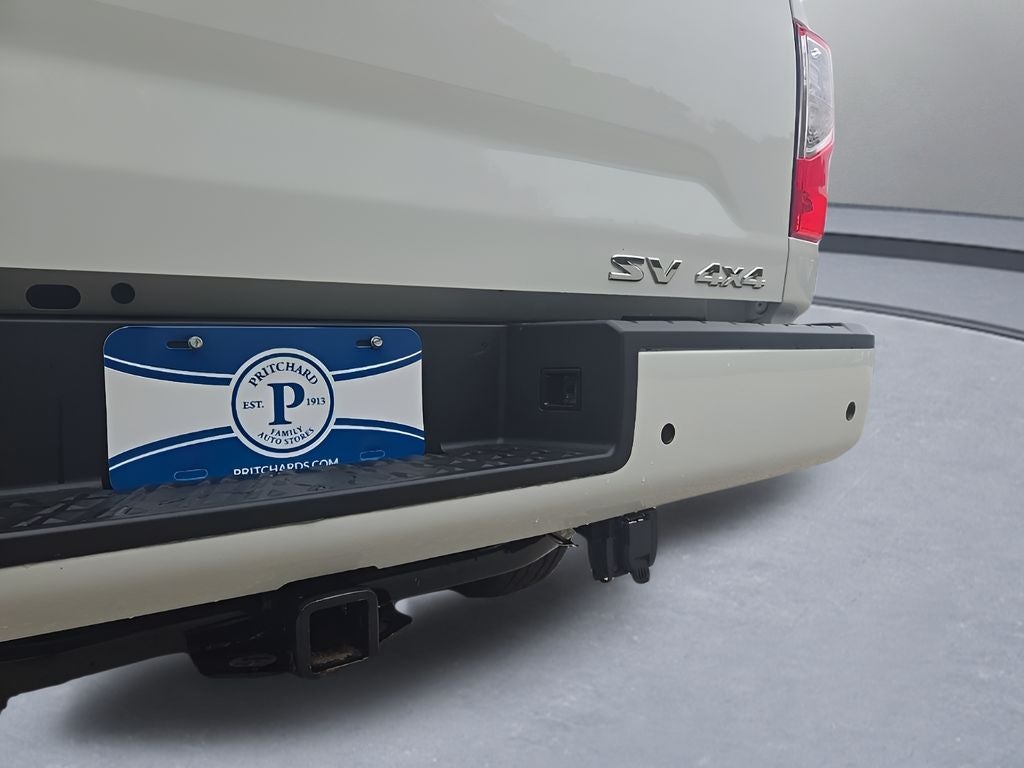 2024 Nissan Titan SV