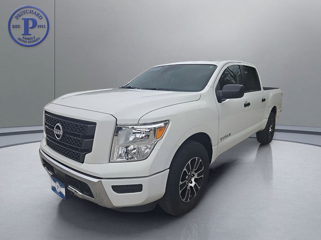 2024 Nissan Titan SV
