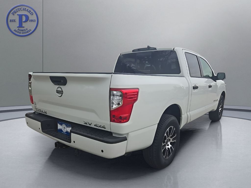 2024 Nissan Titan SV