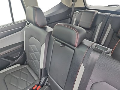 2024 Volkswagen Atlas 2.0T Peak Edition SE w/Technology