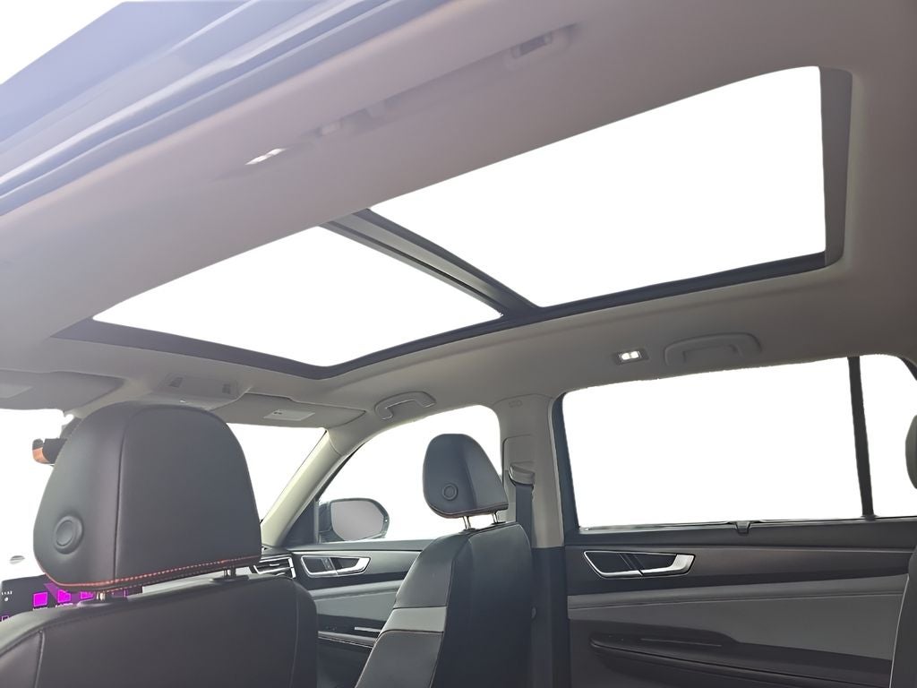 2024 Volkswagen Atlas 2.0T Peak Edition SE w/Technology