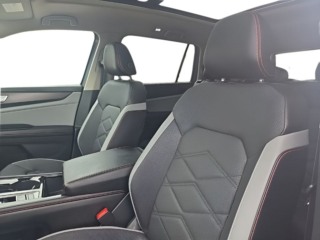 2024 Volkswagen Atlas 2.0T Peak Edition SE w/Technology