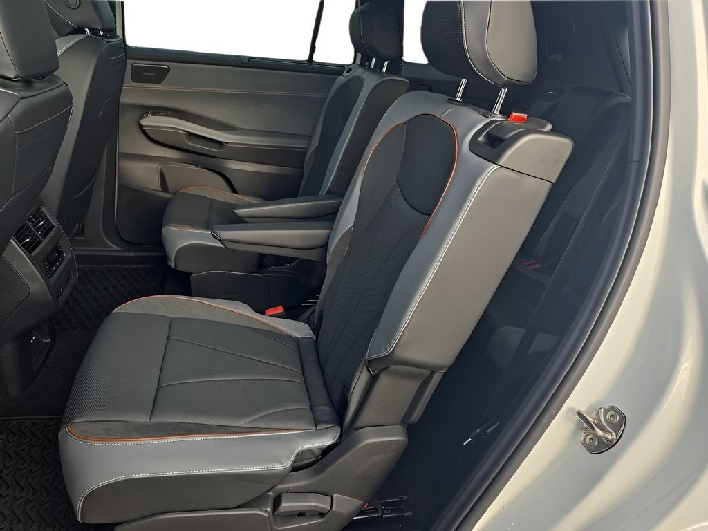 2027 Volkswagen Atlas SEL Premium R-Line 4MOTION