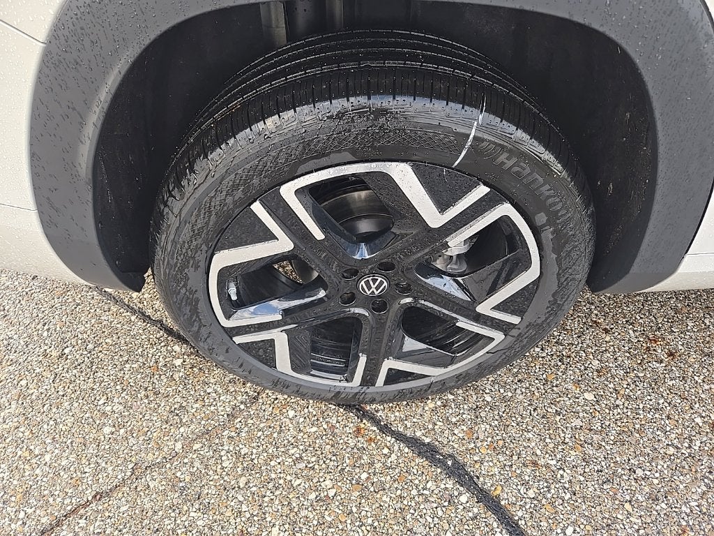 2027 Volkswagen Atlas SEL Premium R-Line
