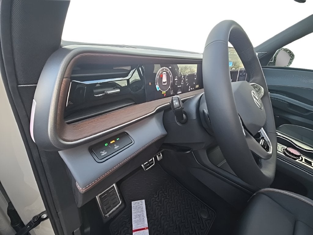 2027 Volkswagen Atlas SEL Premium R-Line