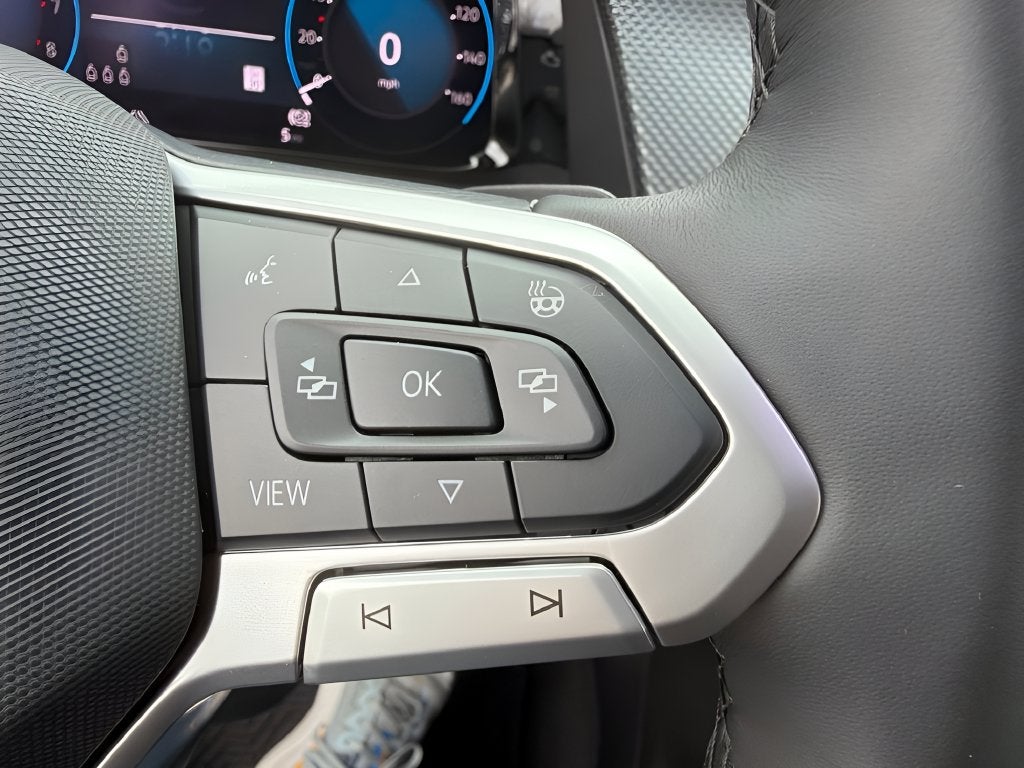 2026 Volkswagen Atlas Cross Sport 2.0T SEL Premium R-Line
