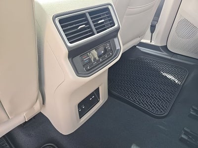 2026 Volkswagen Atlas 2.0T SEL Premium R-Line 4MOTION