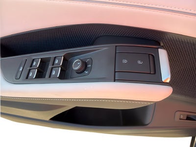 2027 Volkswagen Atlas SE w/Tech 4MOTION