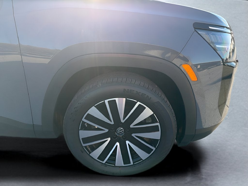 2027 Volkswagen Atlas SE w/Tech 4MOTION