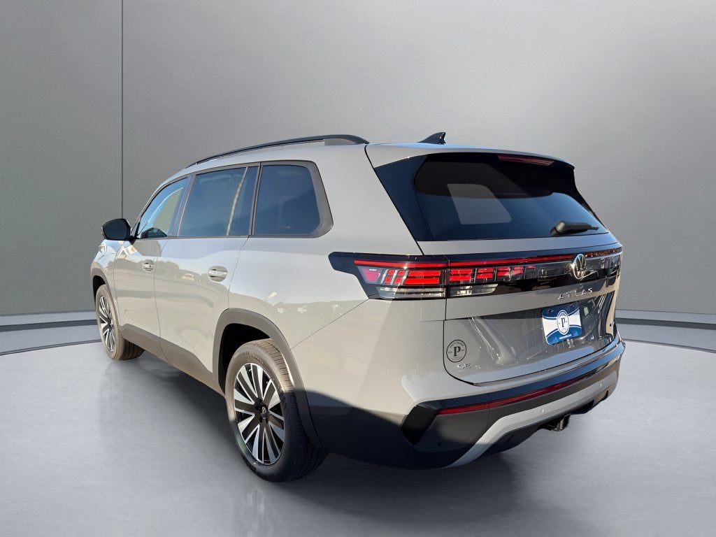 2027 Volkswagen Atlas SE w/Tech 4MOTION