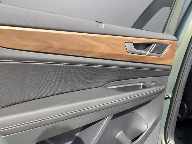 2026 Volkswagen Atlas 2.0T SE w/ Technology