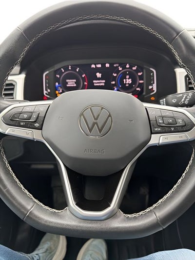 2022 Volkswagen Atlas 3.6L V6 SE w/Technology