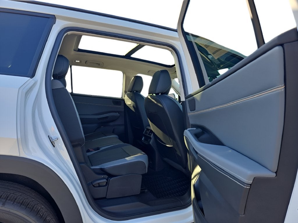 2027 Volkswagen Atlas SE w/Tech 4MOTION