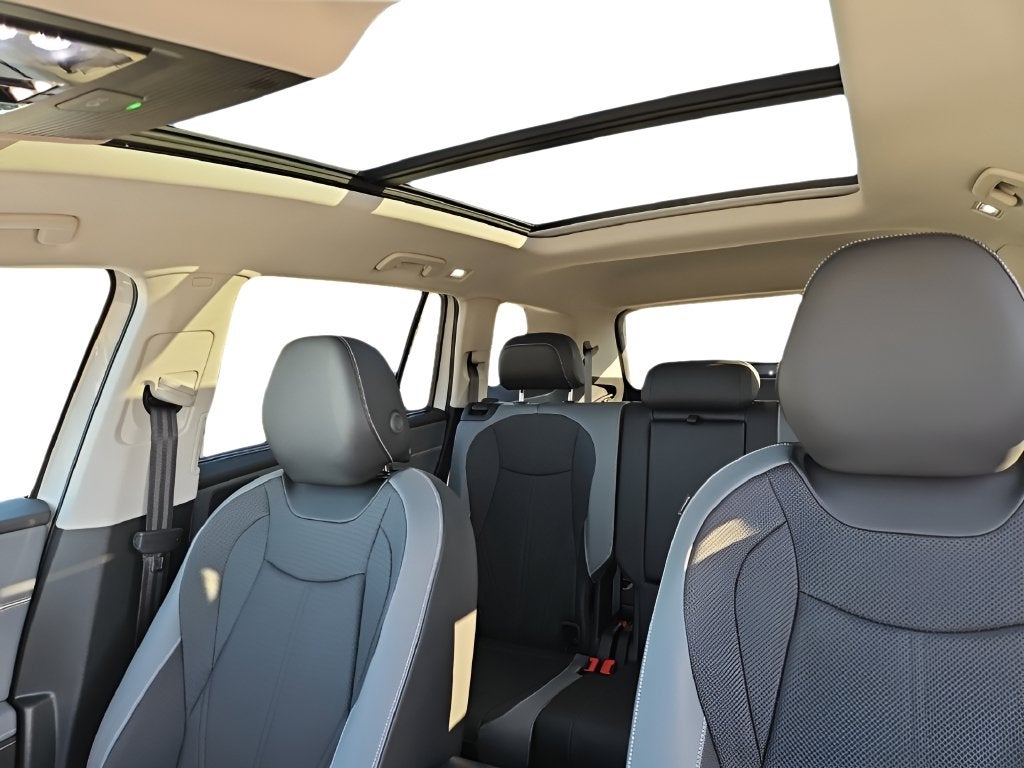 2027 Volkswagen Atlas SE w/Tech 4MOTION