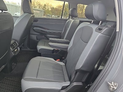 2027 Volkswagen Atlas SE w/Technology