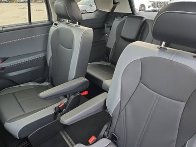 2027 Volkswagen Atlas SE w/Technology