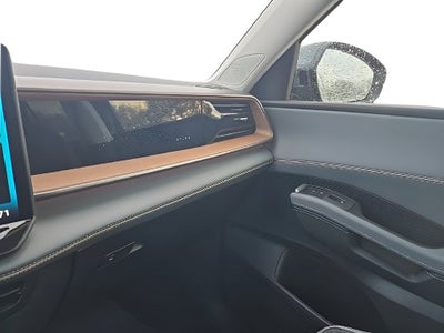 2027 Volkswagen Atlas SE w/Technology