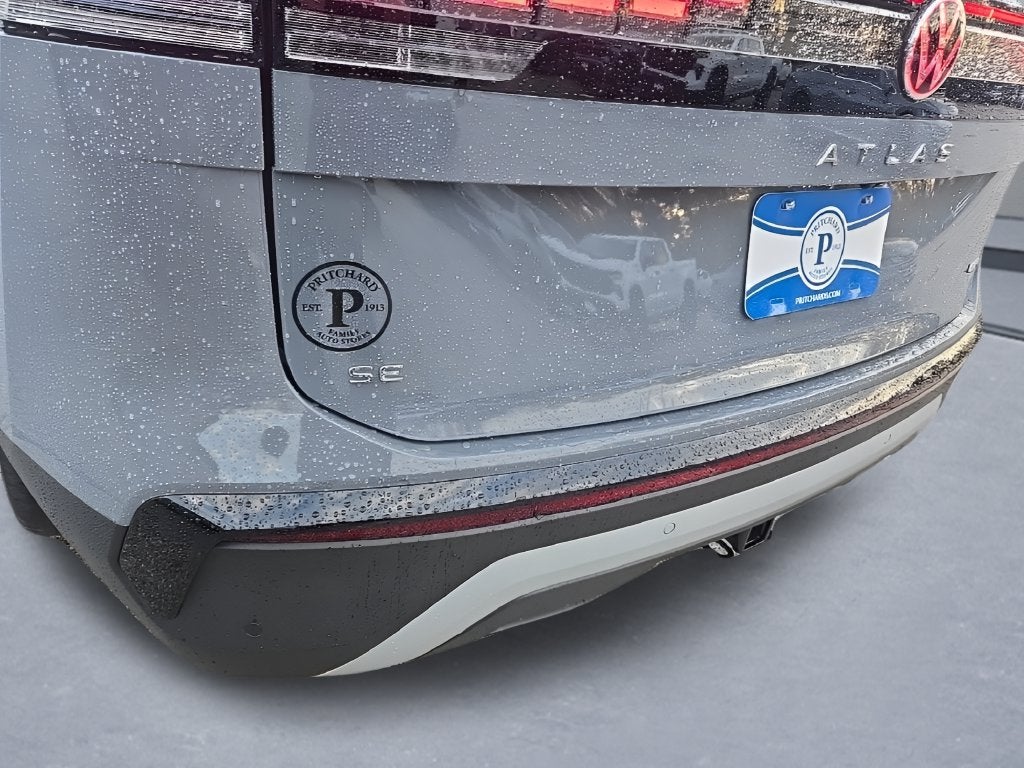 2027 Volkswagen Atlas SE w/Technology
