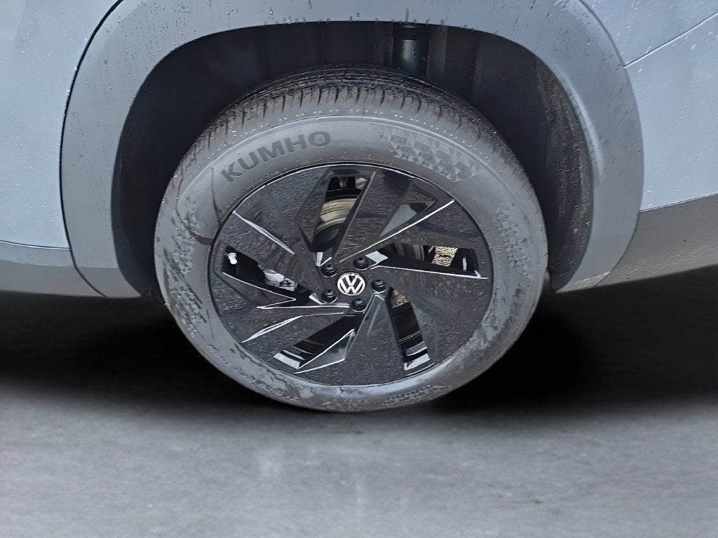 2027 Volkswagen Atlas SE w/Technology