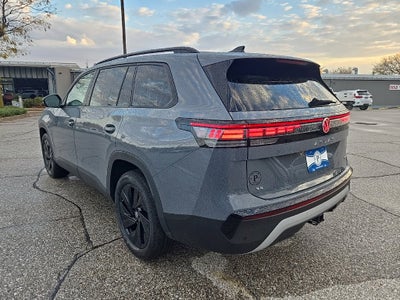 2027 Volkswagen Atlas SE w/Technology