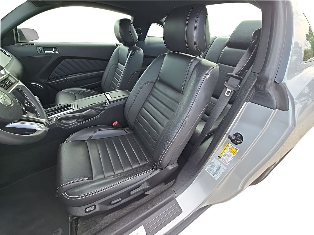 2012 Ford Mustang V6 Premium
