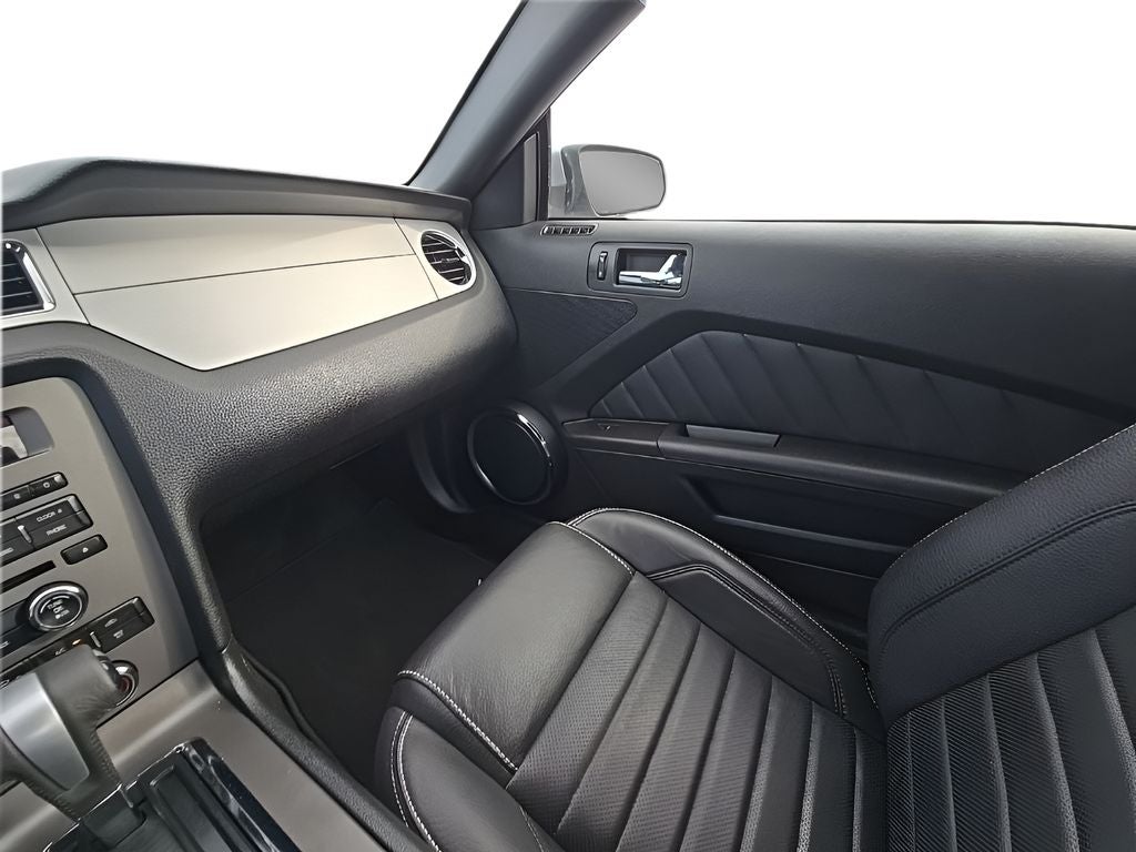 2012 Ford Mustang V6 Premium