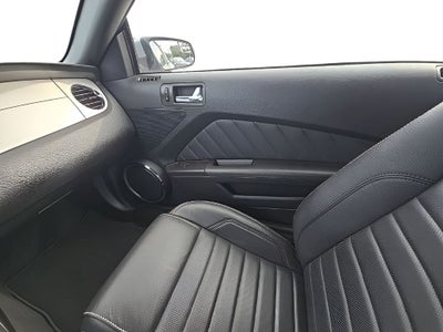2012 Ford Mustang V6 Premium