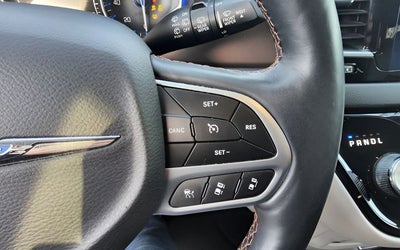 2017 Chrysler Pacifica Touring L Plus