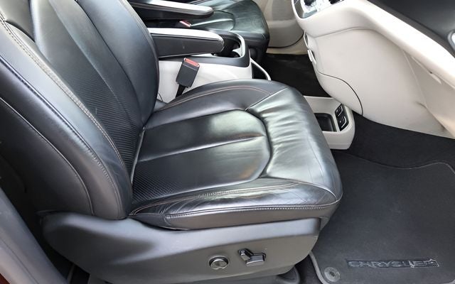 2017 Chrysler Pacifica Touring L Plus