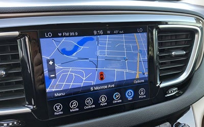 2017 Chrysler Pacifica Touring L Plus