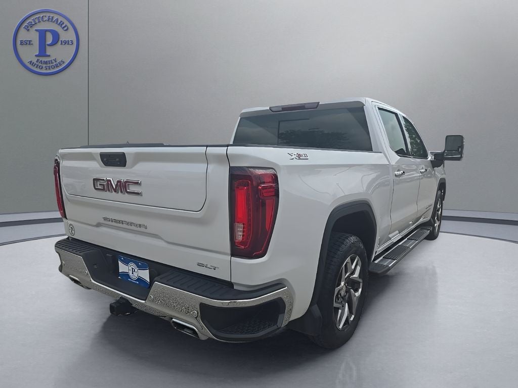 2024 GMC Sierra 1500 SLT