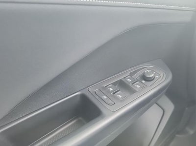 2026 Volkswagen Taos 1.5T SE Black